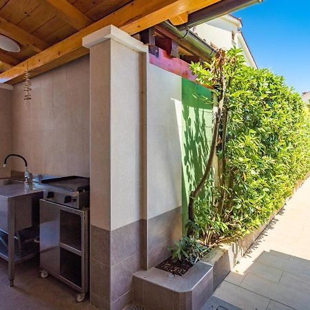 Apartmani Kazun - App1 Фажана Екстер'єр фото